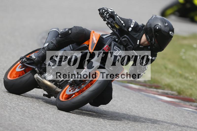 /Archiv-2025/07 19.04.2025 Speer Racing ADR/Gruppe gelb/71